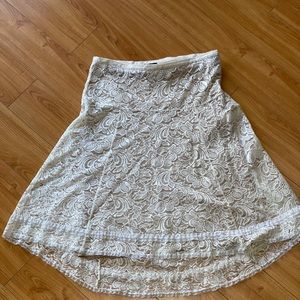 BCBG HI-LO OFF-WHITE LACE SKIRT